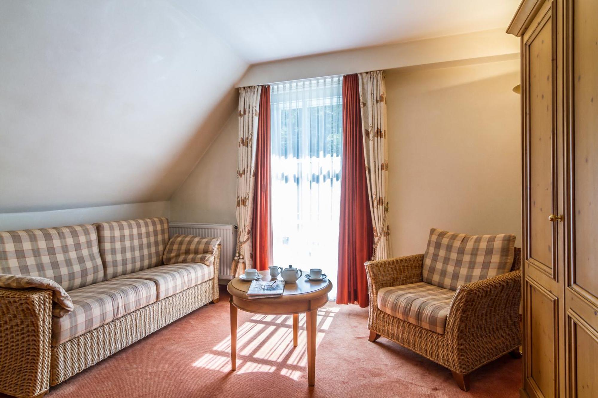 Waldhotel Bad Sulzburg Ngoại thất bức ảnh