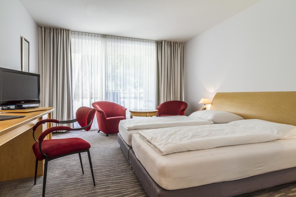 Waldhotel Bad Sulzburg Ngoại thất bức ảnh