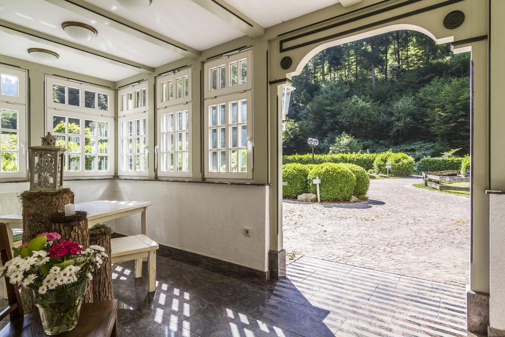Waldhotel Bad Sulzburg Ngoại thất bức ảnh