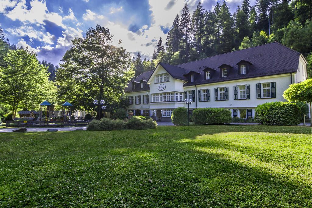 Waldhotel Bad Sulzburg Ngoại thất bức ảnh