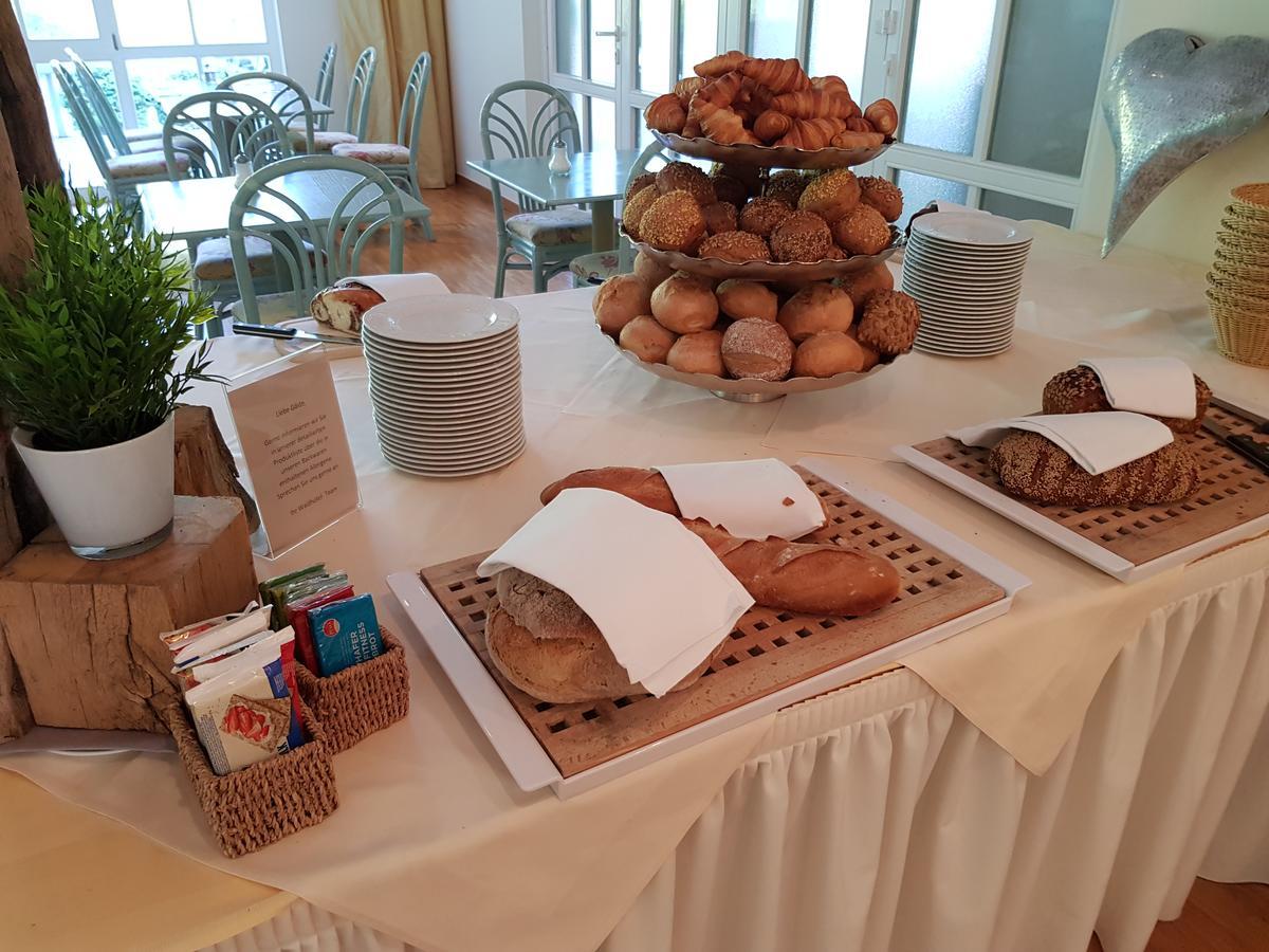 Waldhotel Bad Sulzburg Ngoại thất bức ảnh